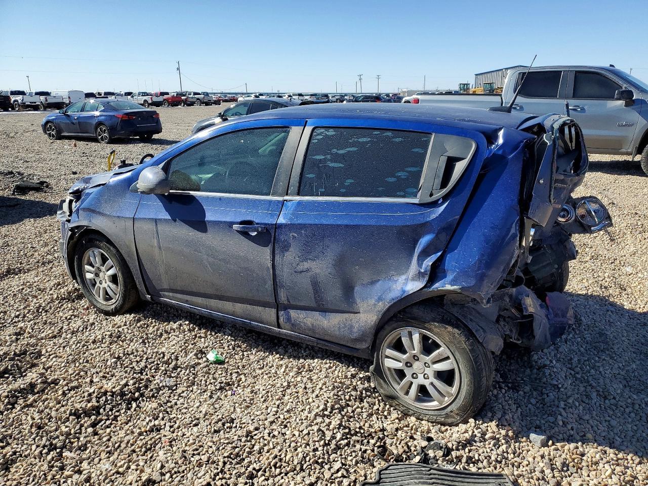 2013 Chevrolet Sonic Lt - zdjęcie 2