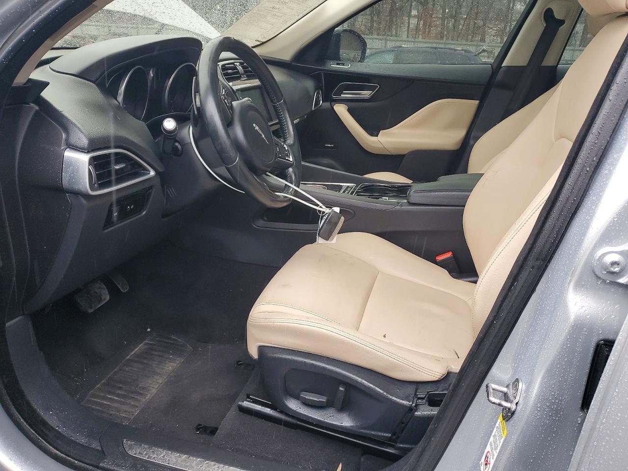 2017 Jaguar F-Pace - zdjęcie 7