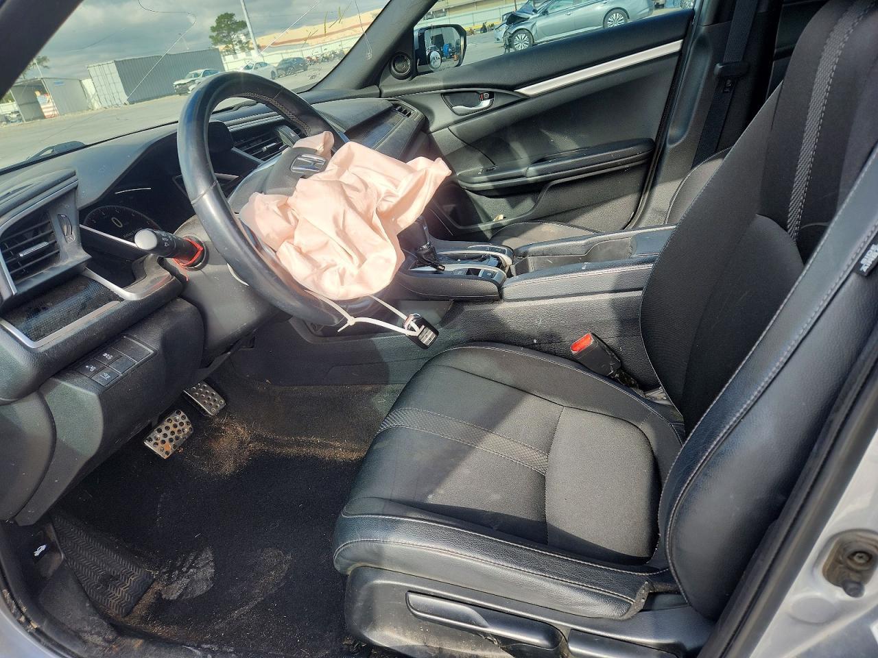 2020 Honda Civic Sport - zdjęcie 7