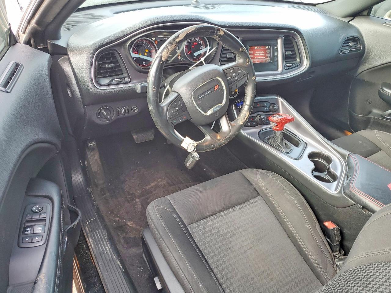 2017 Dodge Challenger R/T - zdjęcie 8