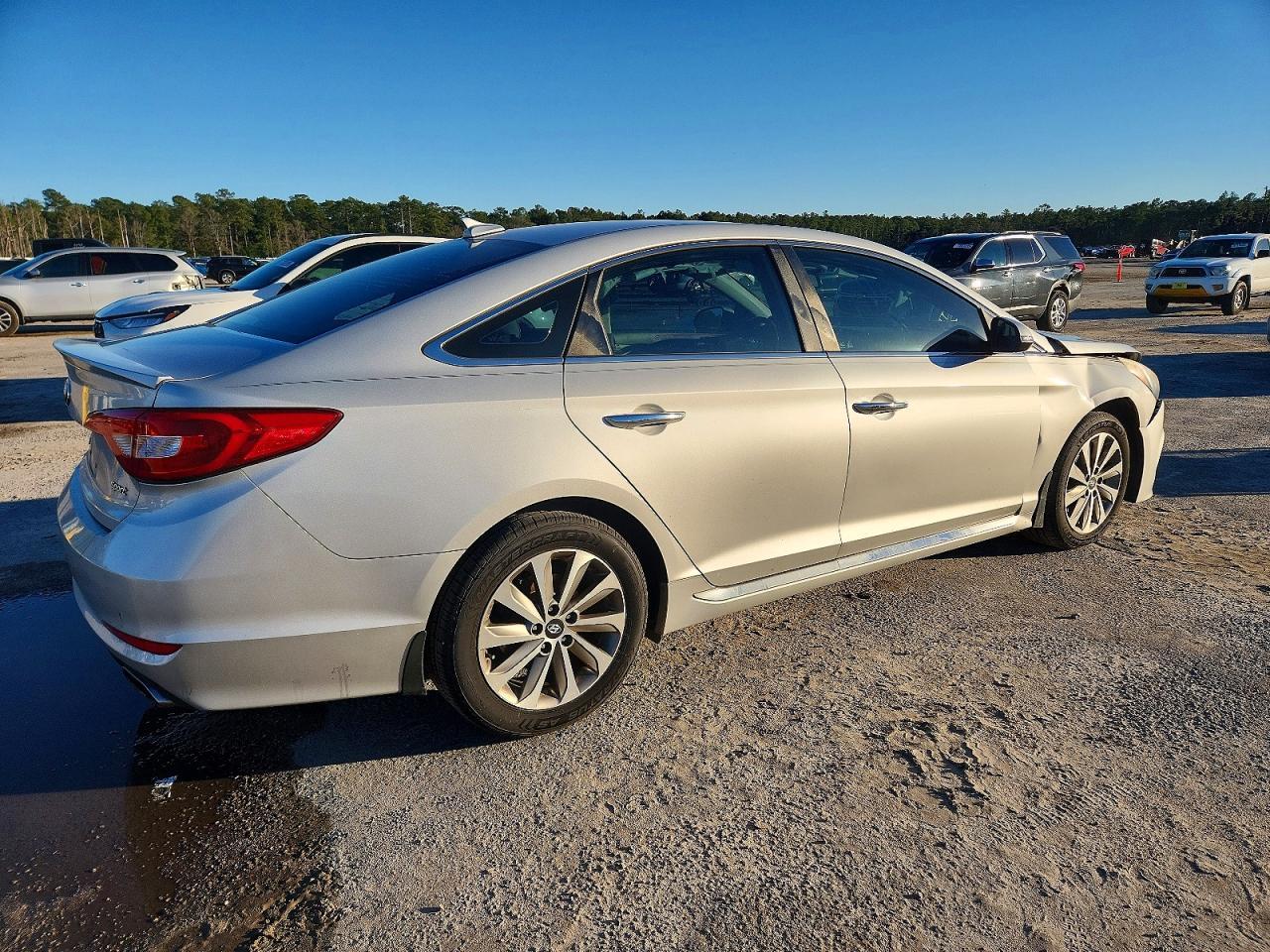 2015 Hyundai Sonata Sport - zdjęcie 3
