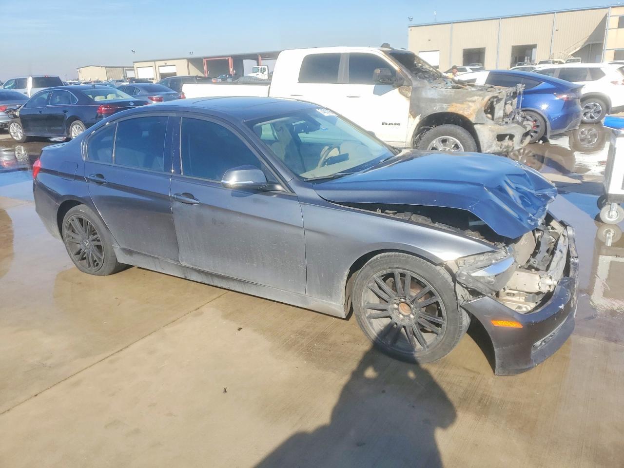 BMW Seria 3 - zdjęcie 4