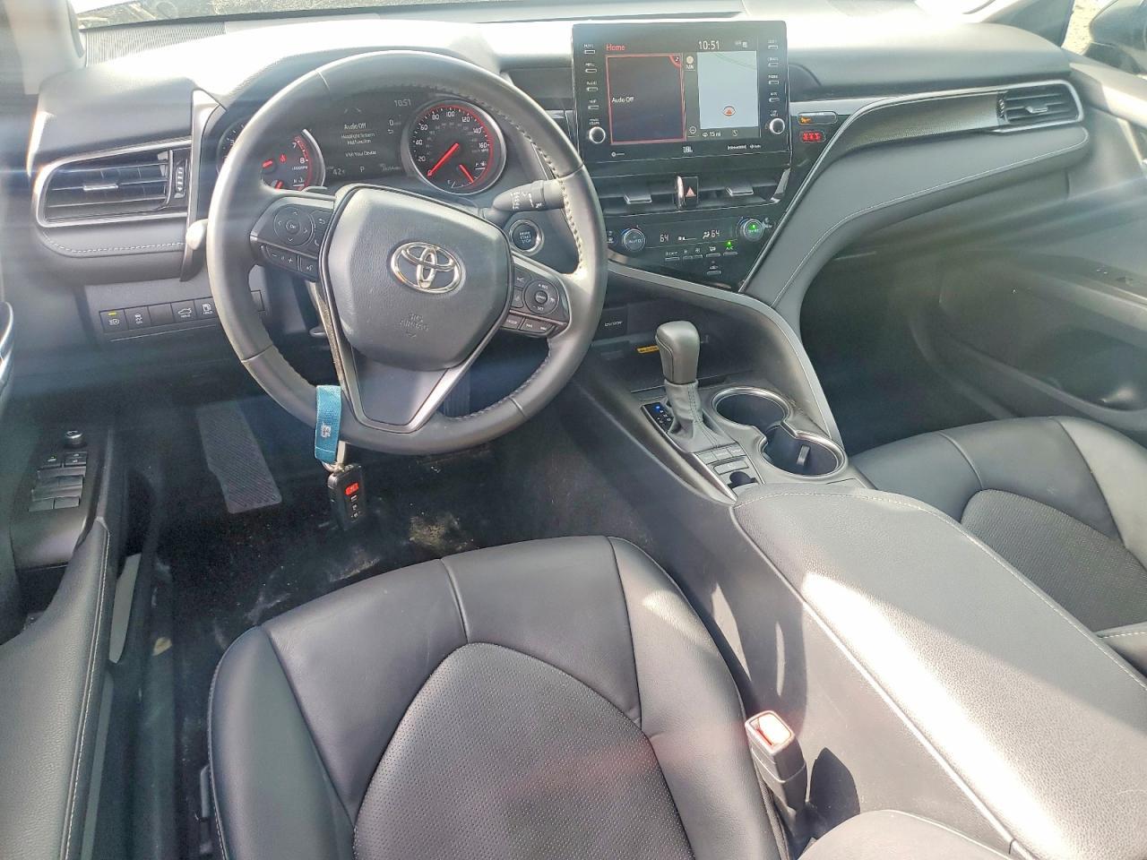 2024 Toyota Camry Xse - zdjęcie 8