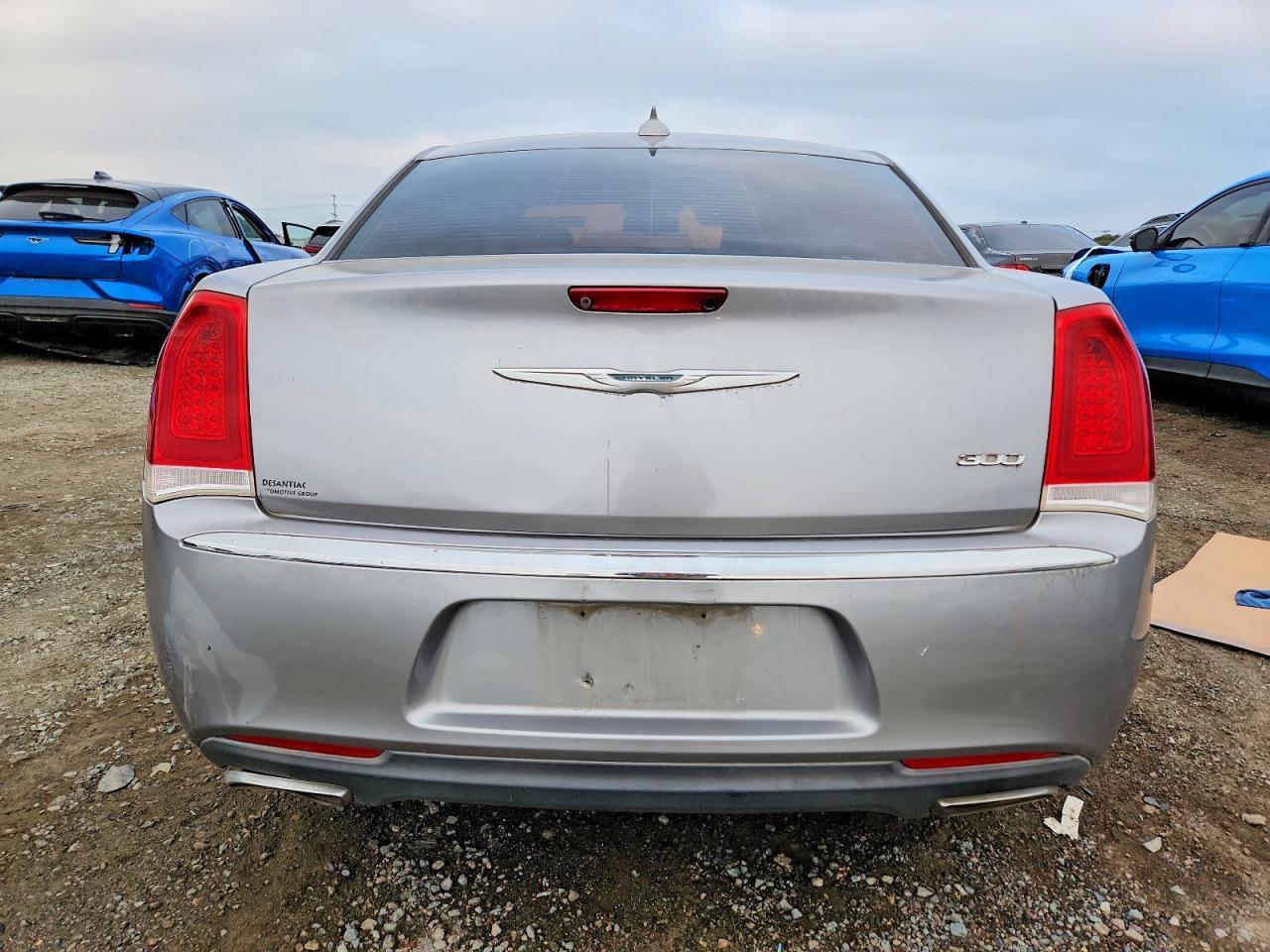 2016 Chrysler 300 Limited - zdjęcie 6