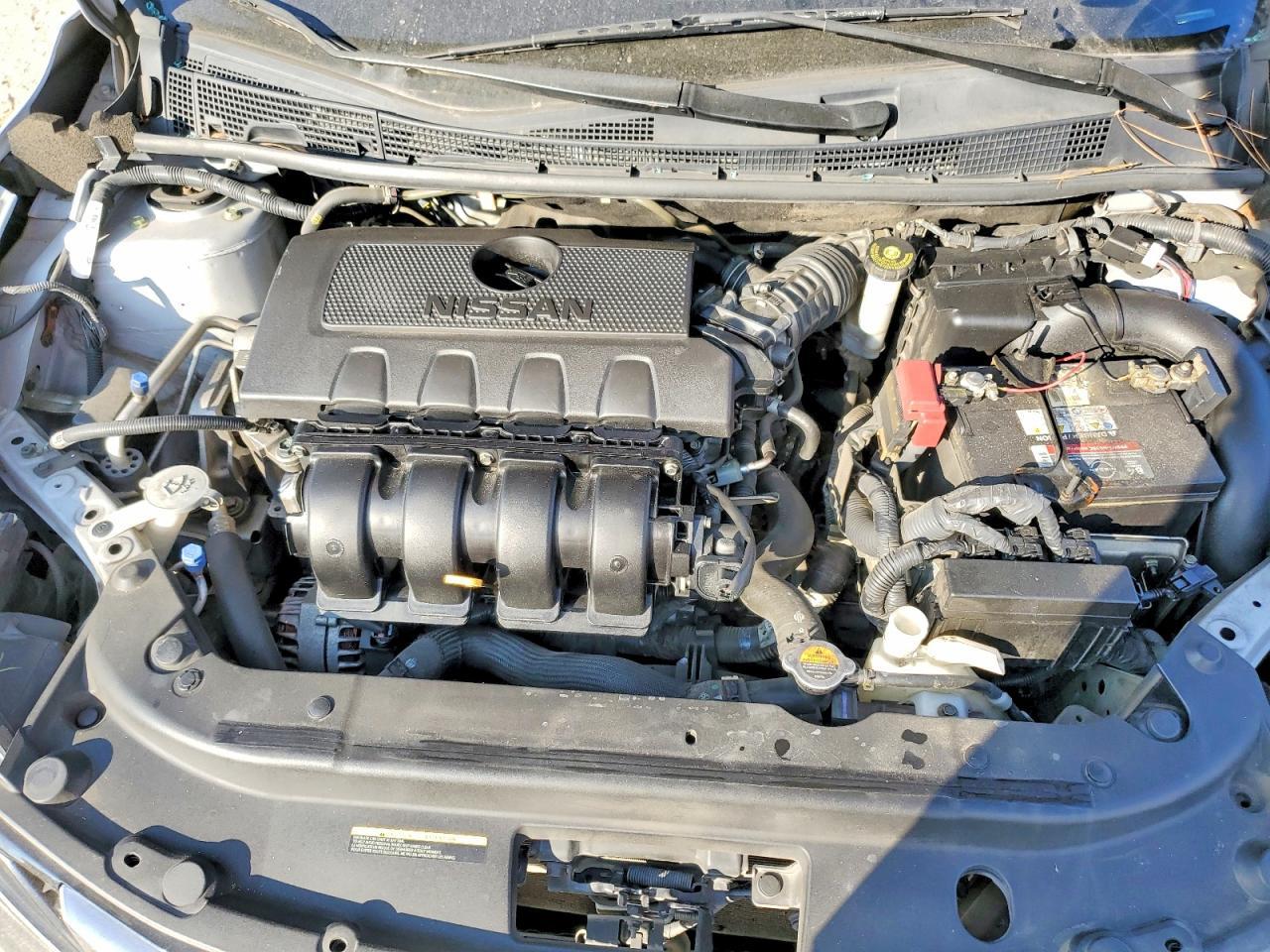 2019 Nissan Sentra S - zdjęcie 11