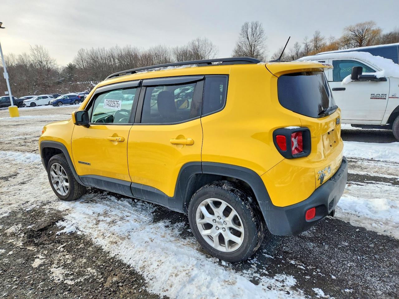 2016 Jeep Renegade Latitude - zdjęcie 2
