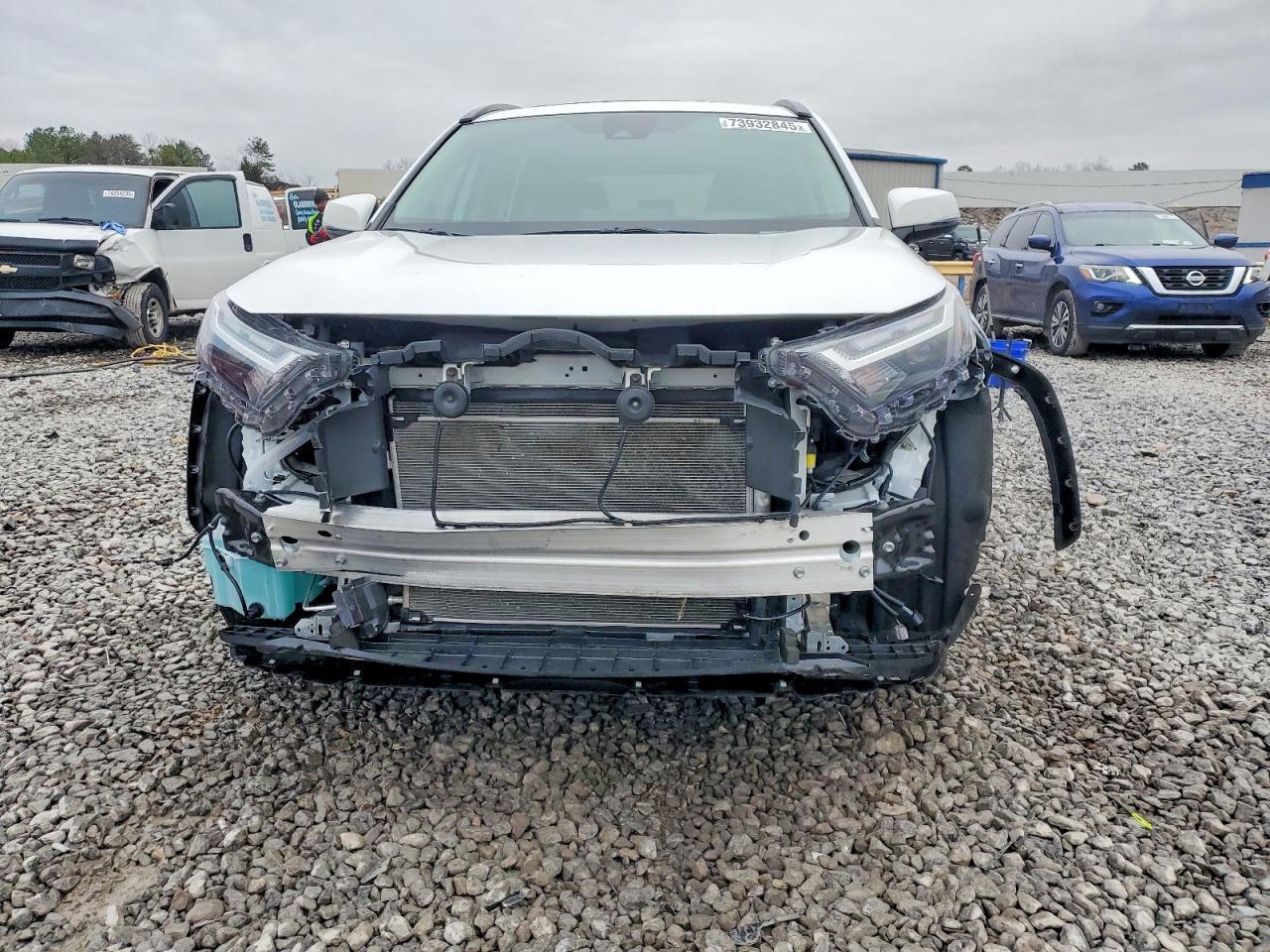 2024 Toyota Rav4 Xle - zdjęcie 5