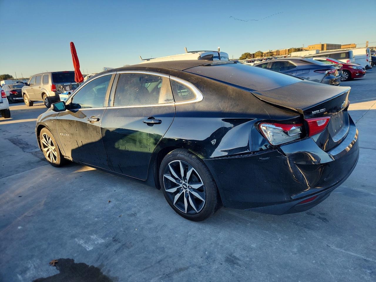 2017 Chevrolet Malibu Lt - zdjęcie 2