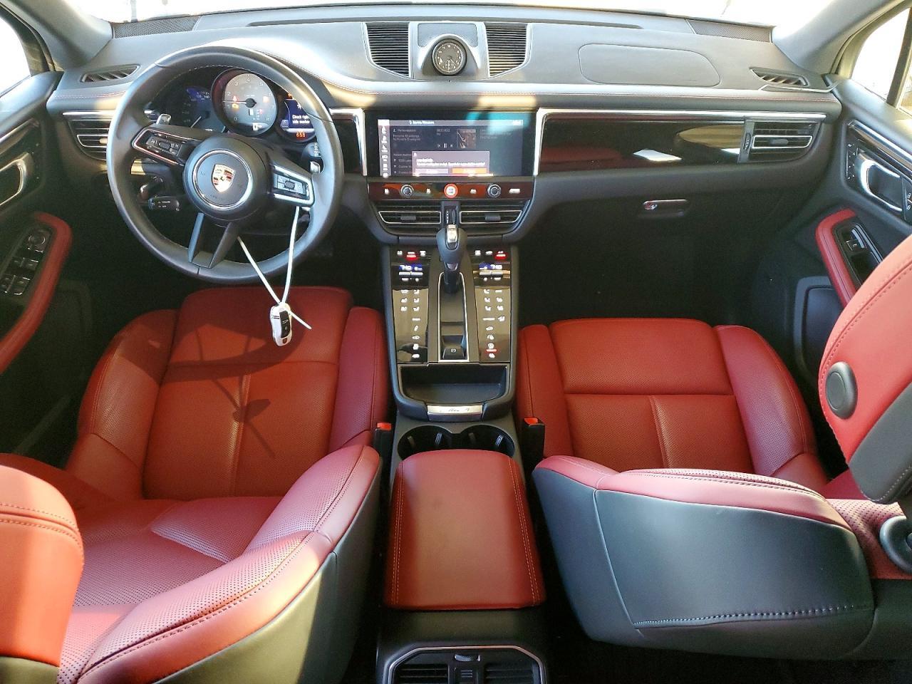 2022 Porsche Macan S - zdjęcie 8