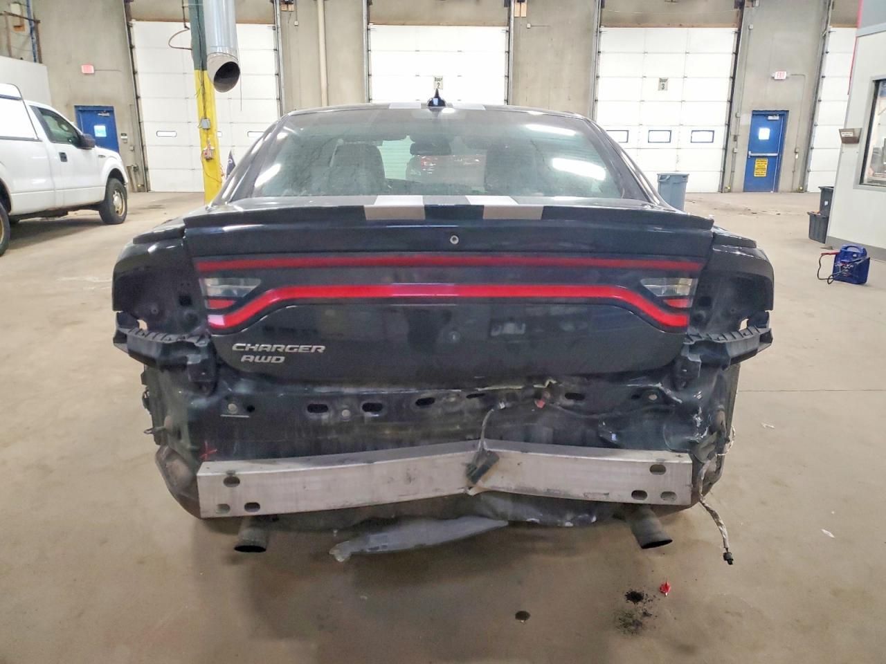 2016 Dodge Charger Police - zdjęcie 6