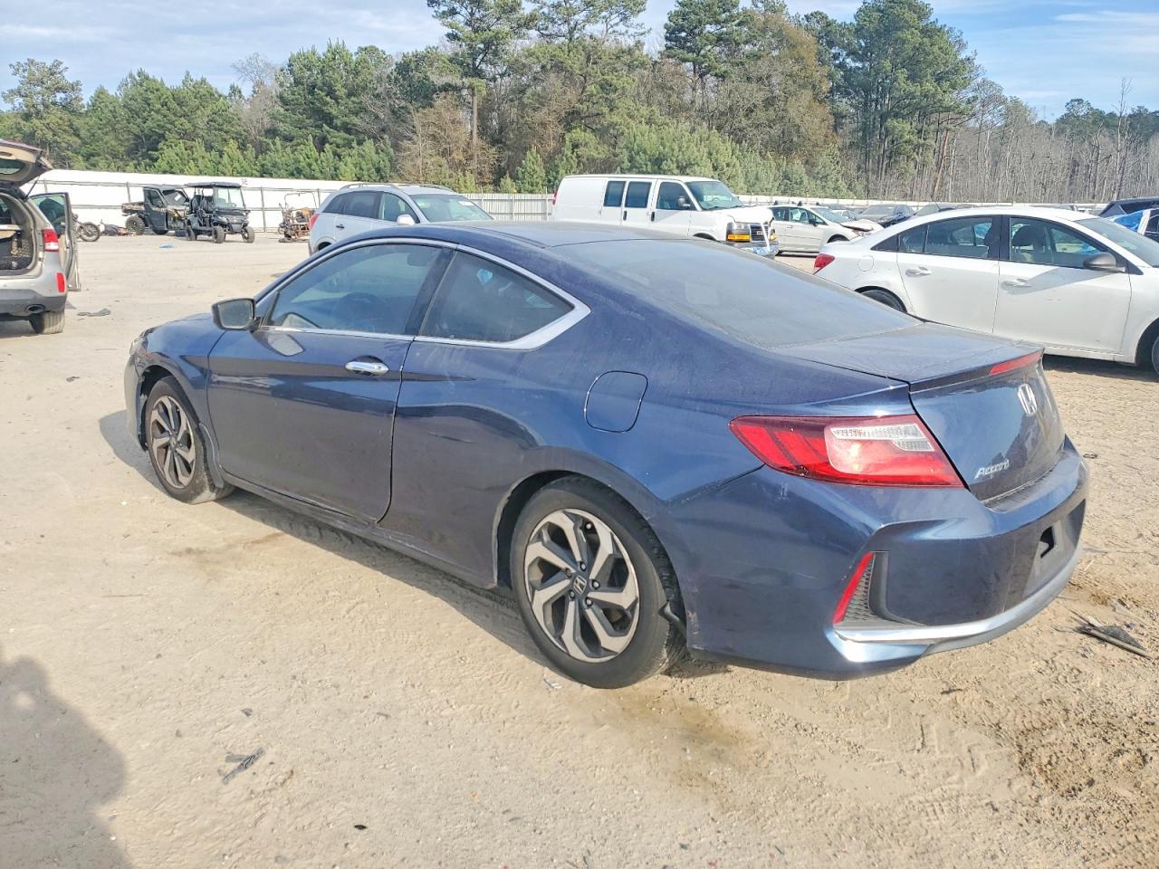 Honda Accord Coupe - zdjęcie 2