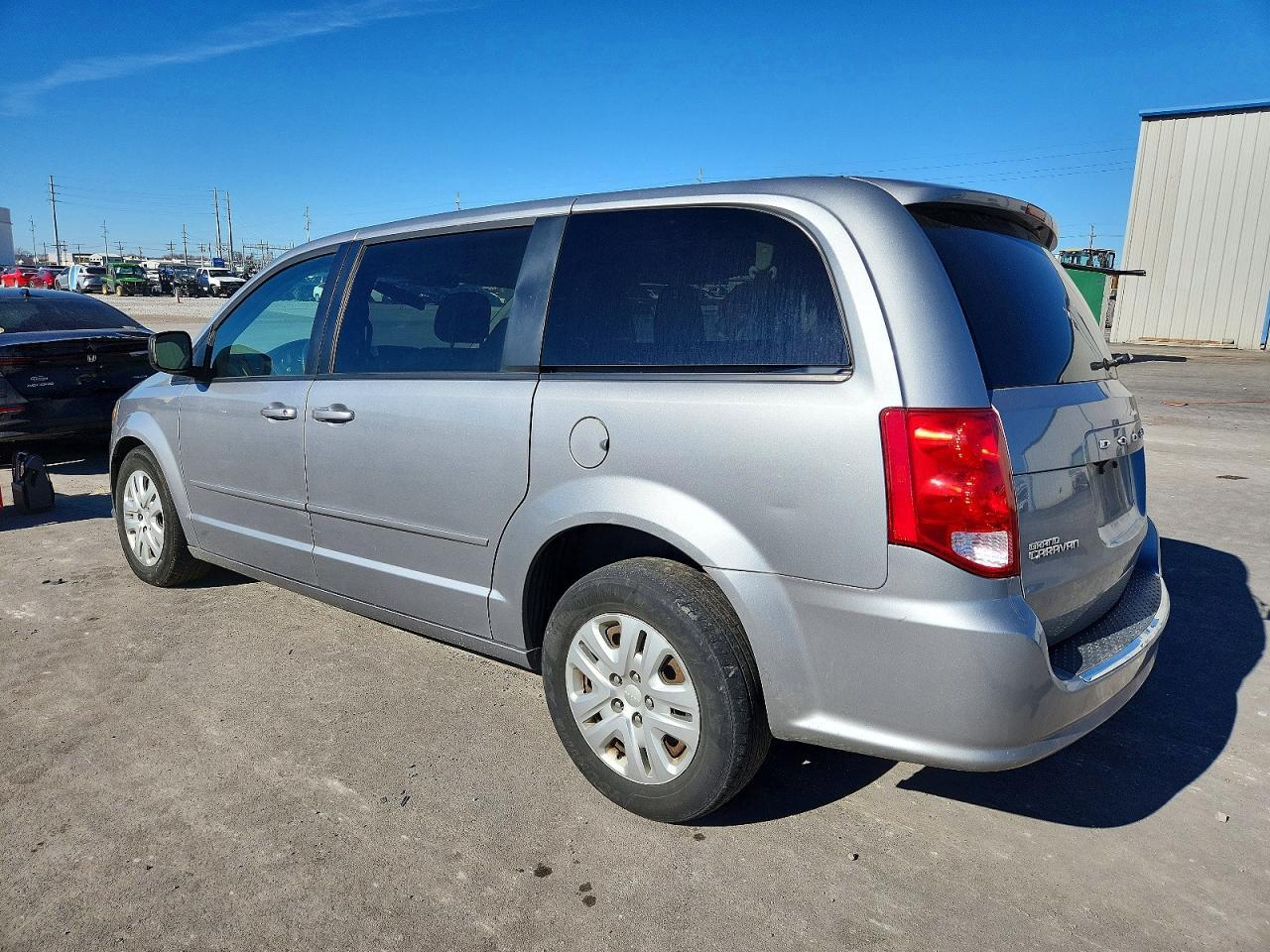 2017 Dodge Grand Caravan Se - zdjęcie 2