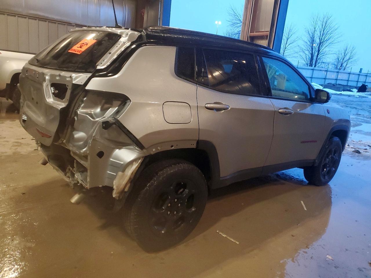 2024 Jeep Compass Trailhawk - zdjęcie 3