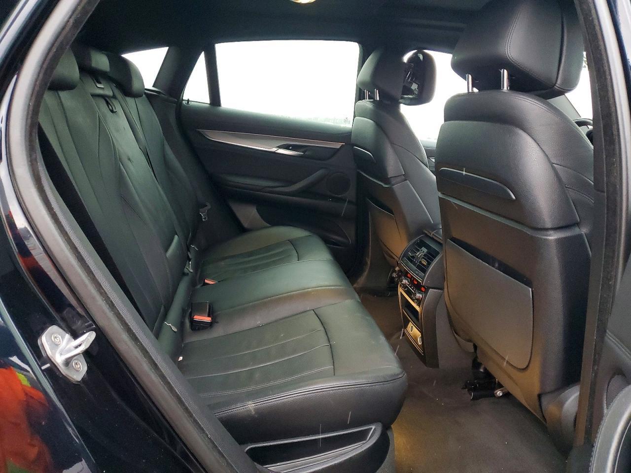2016 BMW X6 xDrive35I - zdjęcie 11