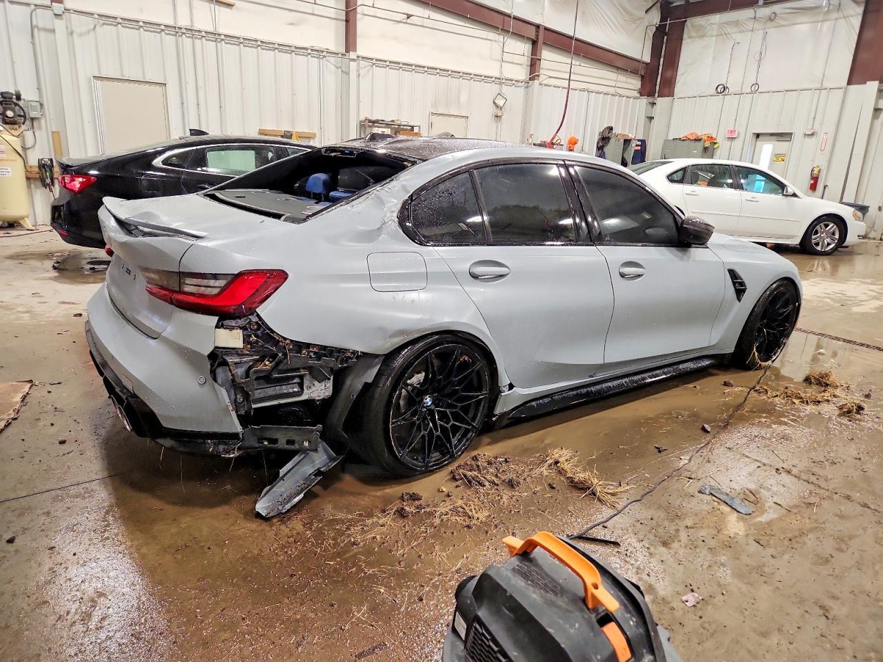 2025 BMW M3 Competition - zdjęcie 3