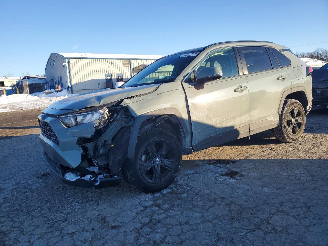 2021 Toyota Rav4 Xle - zdjęcie główne