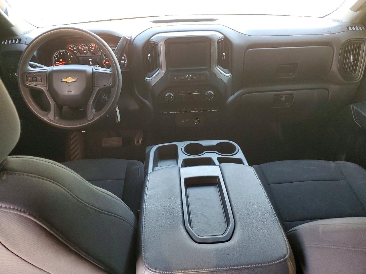 2022 Chevrolet Silverado Ltd C1500 Custom - zdjęcie 8