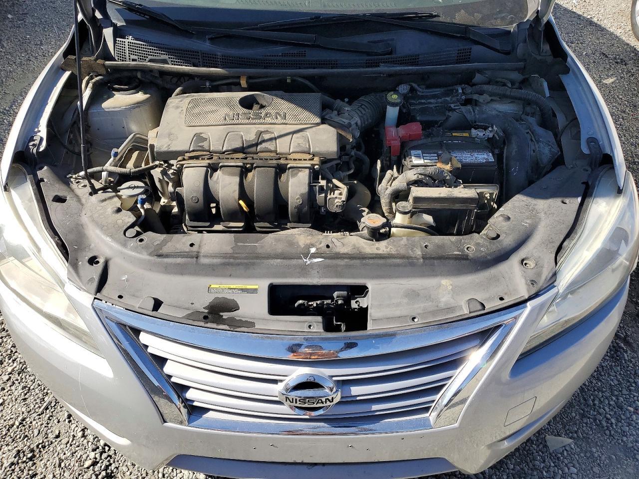2015 Nissan Sentra S - zdjęcie 11