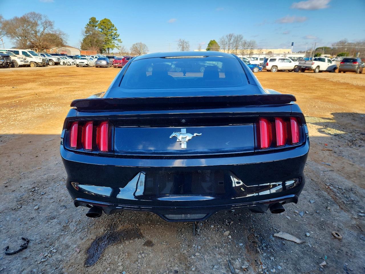 2016 Ford Mustang - zdjęcie 6