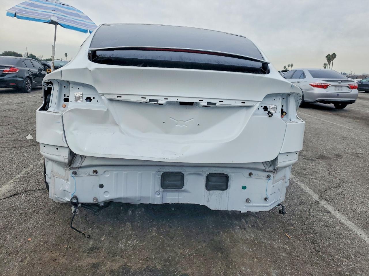 2023 Tesla Model X - zdjęcie 6