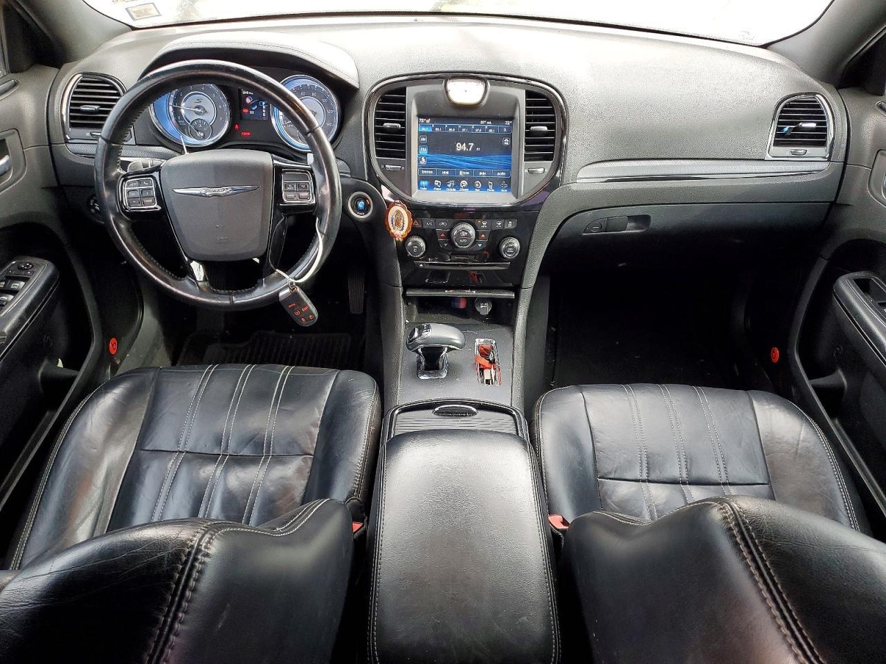2013 Chrysler 300 S - zdjęcie 8