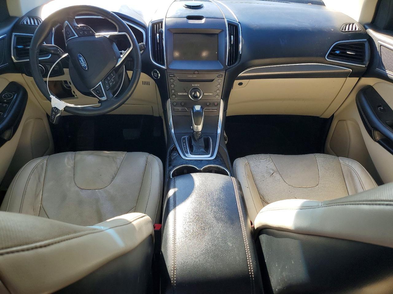 2016 Ford Edge Titanium - zdjęcie 8
