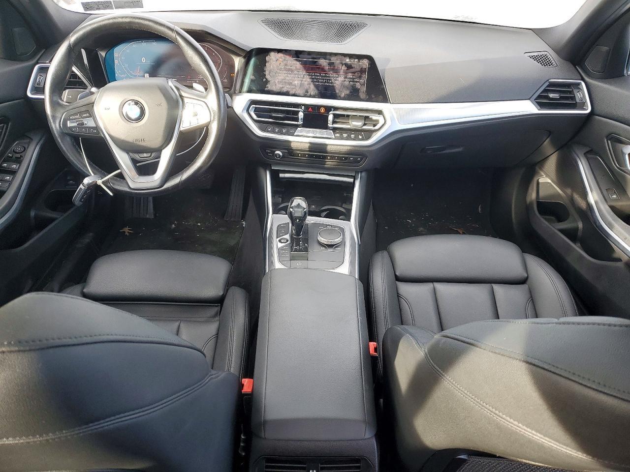 2019 BMW 330Xi - zdjęcie 8