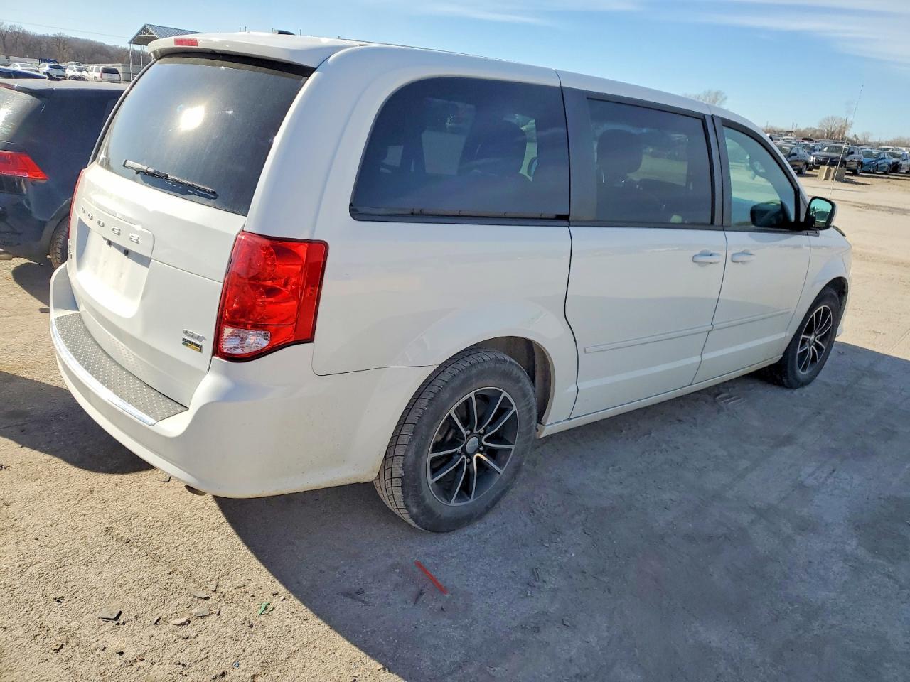 2017 Dodge Grand Caravan Gt - zdjęcie 3