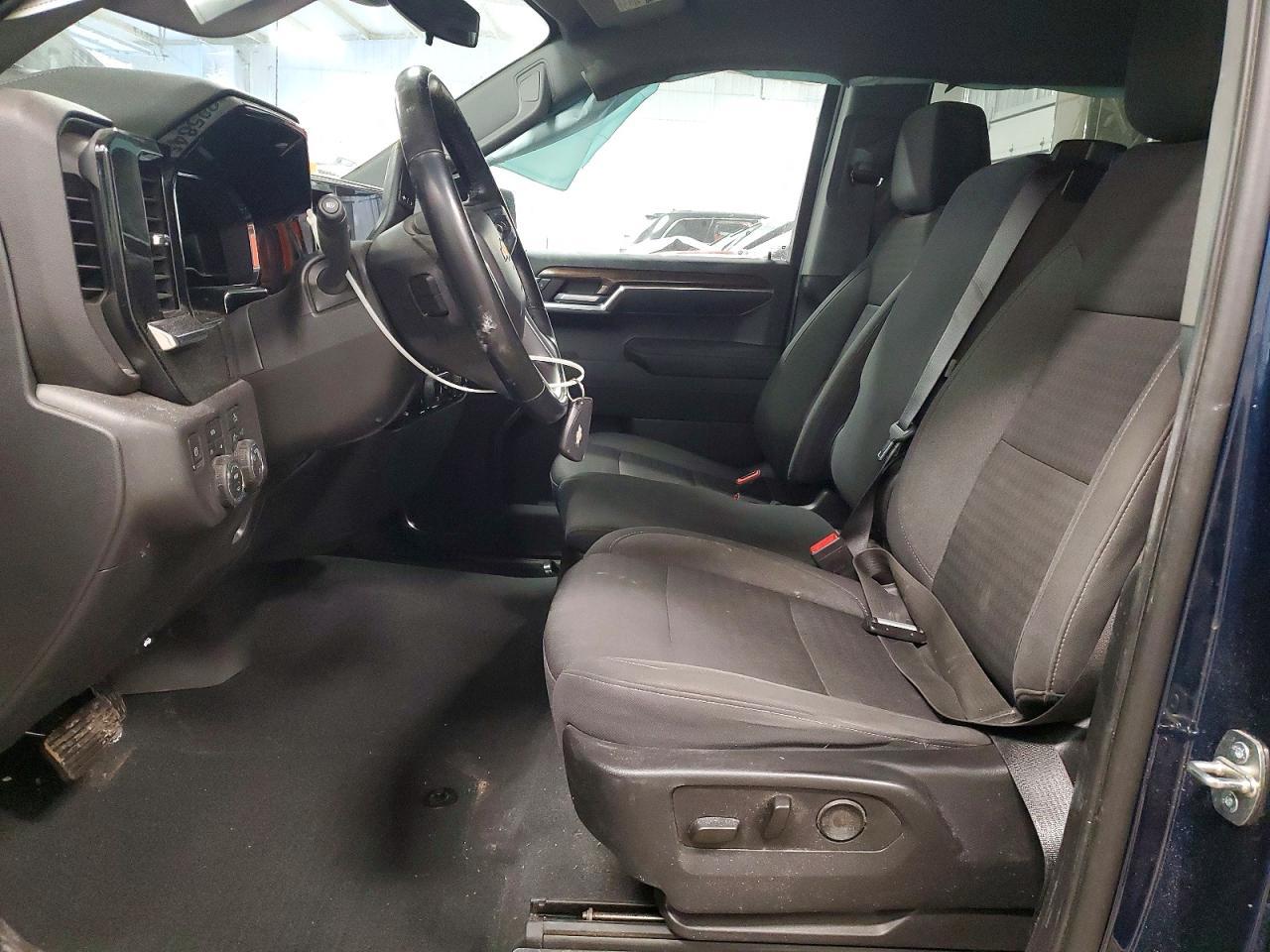 2023 Chevrolet Silverado K1500 Lt - zdjęcie 7