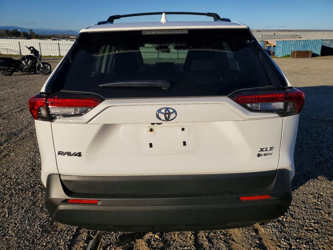 2025 Toyota Rav4 Xle - zdjęcie 6