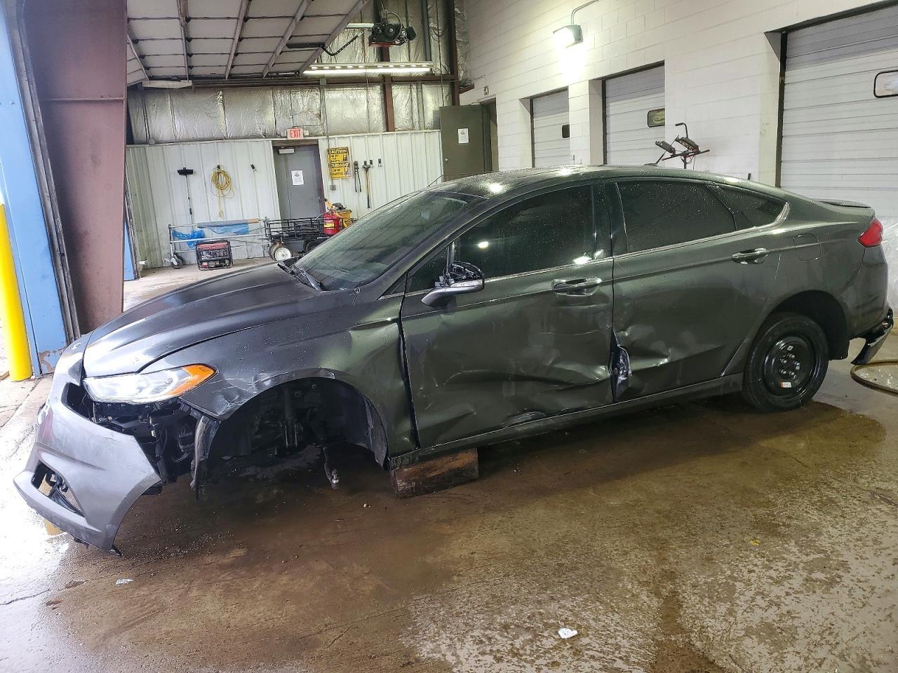 2017 Ford Fusion Se - zdjęcie główne