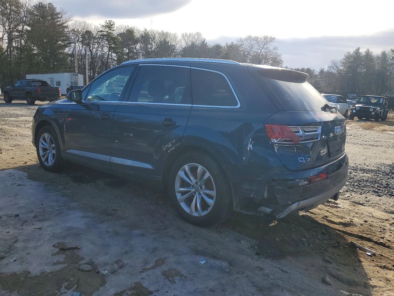 2019 Audi Q7 Premium Plus - zdjęcie 2