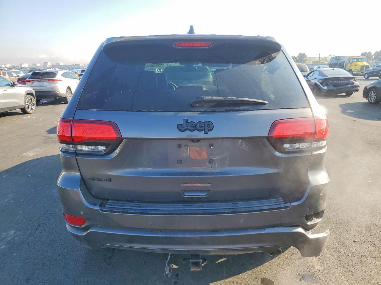 2018 Jeep Grand Cherokee Laredo - zdjęcie 6