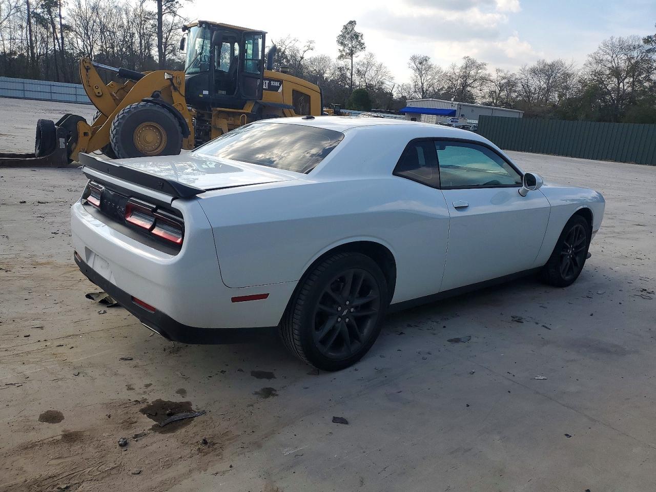 2022 Dodge Challenger Gt - zdjęcie 3