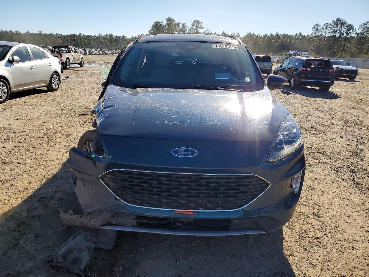 2020 Ford Escape Titanium - zdjęcie 5