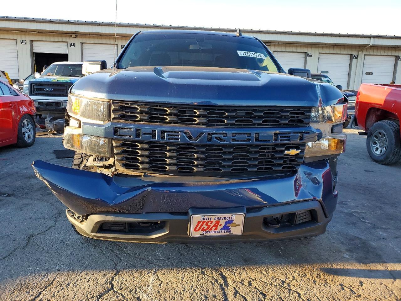 2020 Chevrolet Silverado K1500 Custom - zdjęcie 5