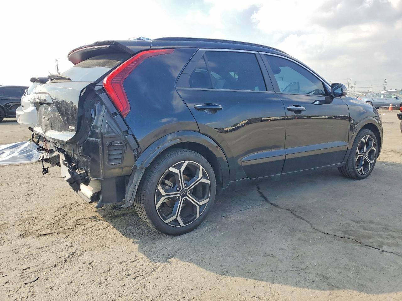 2024 Kia Niro Sx Touring - zdjęcie 3