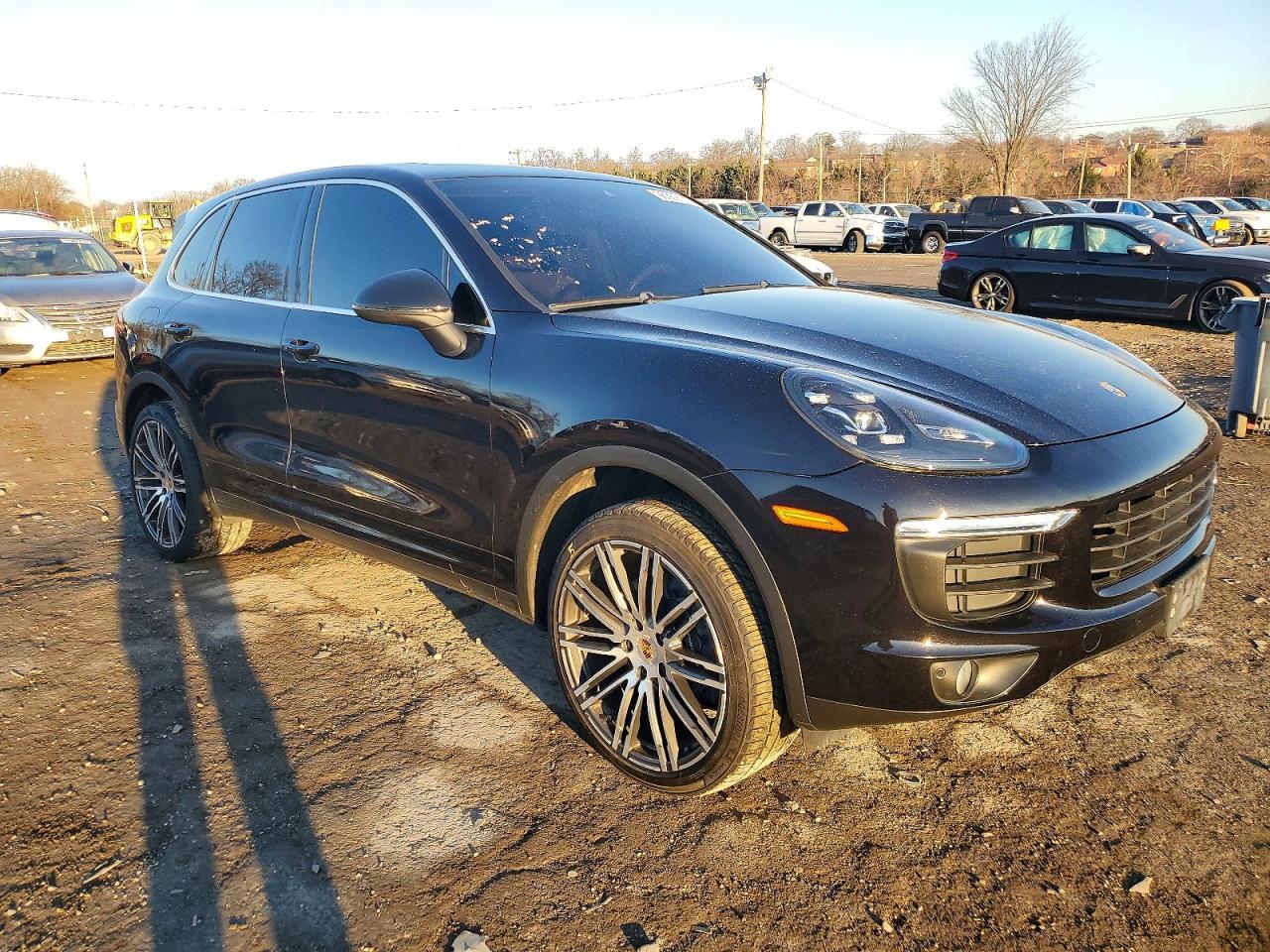 2016 Porsche Cayenne - zdjęcie 4