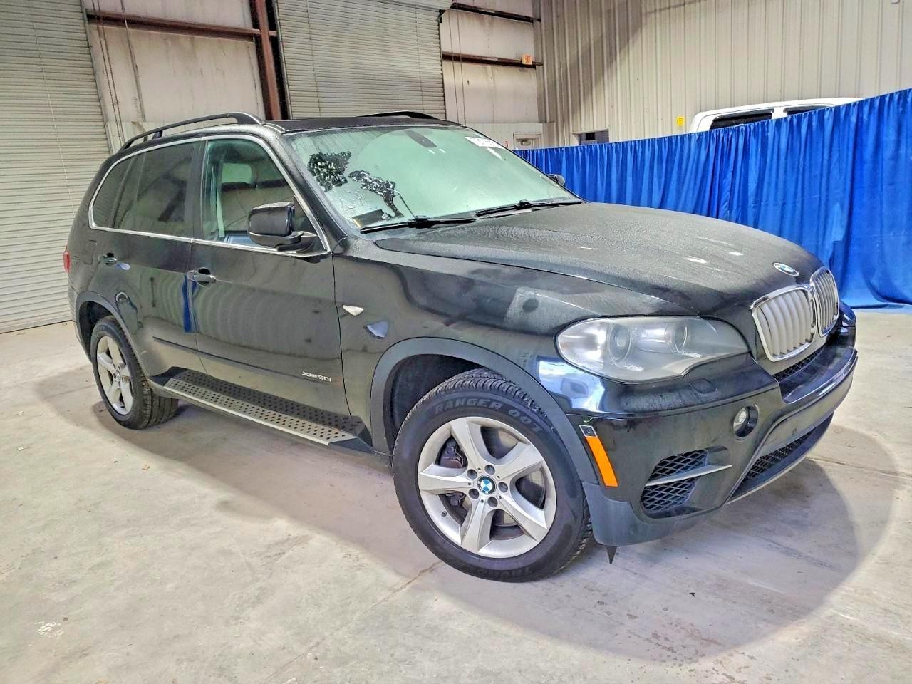 2013 BMW X5 xDrive50I - zdjęcie 4