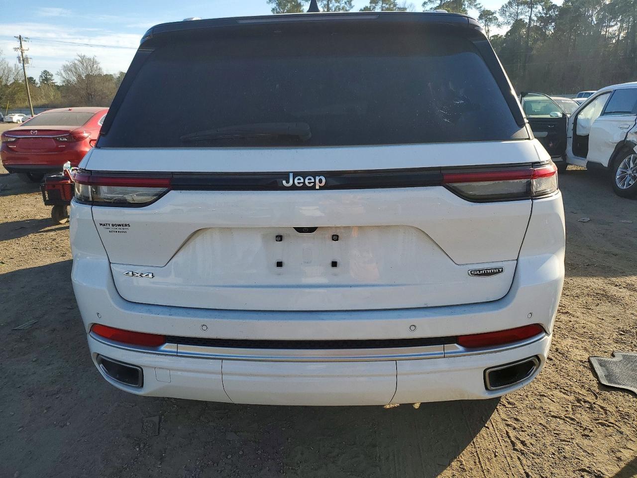 2022 Jeep Grand Cherokee Summit - zdjęcie 6