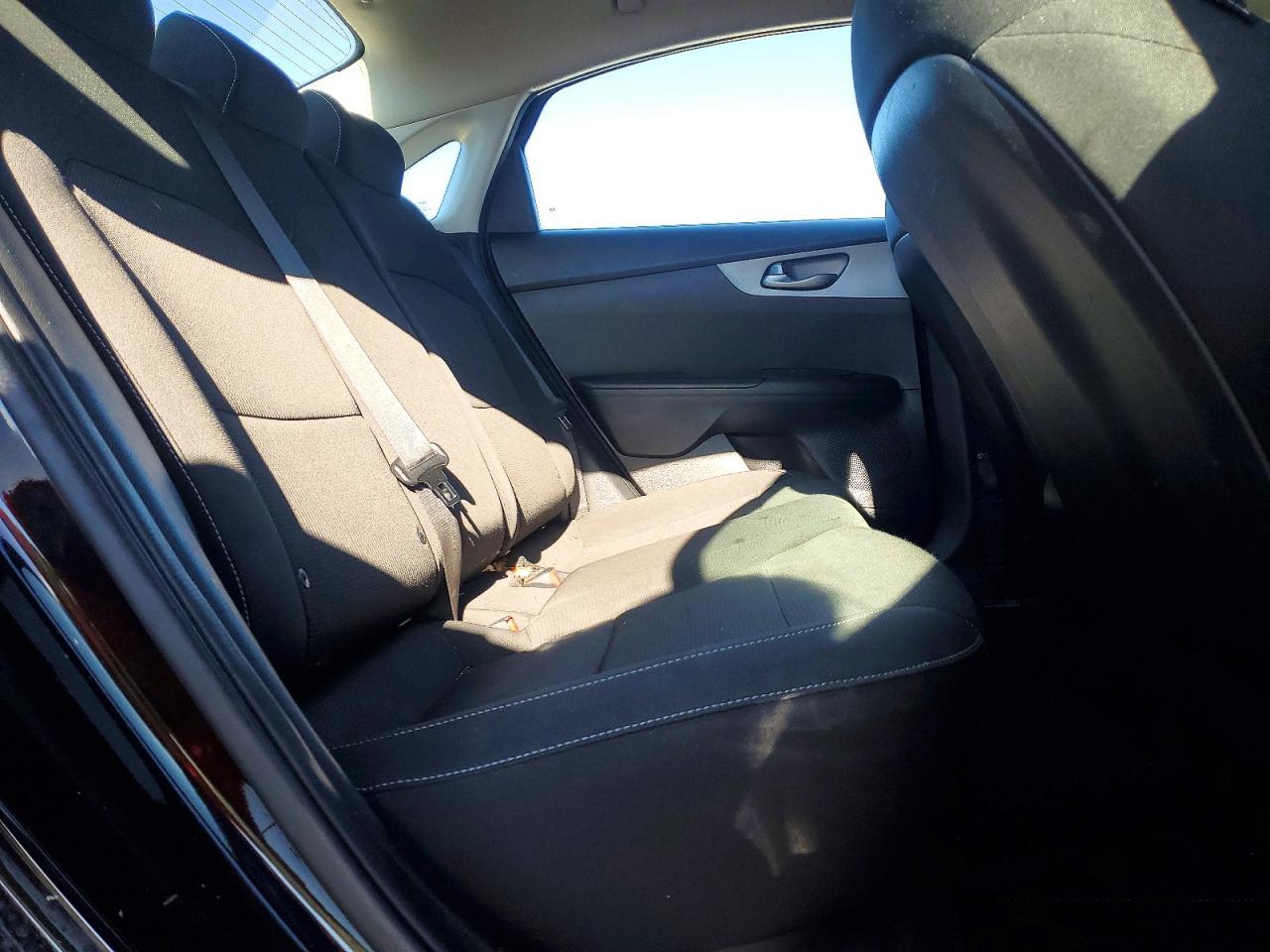 2019 Kia Forte Fe - zdjęcie 10