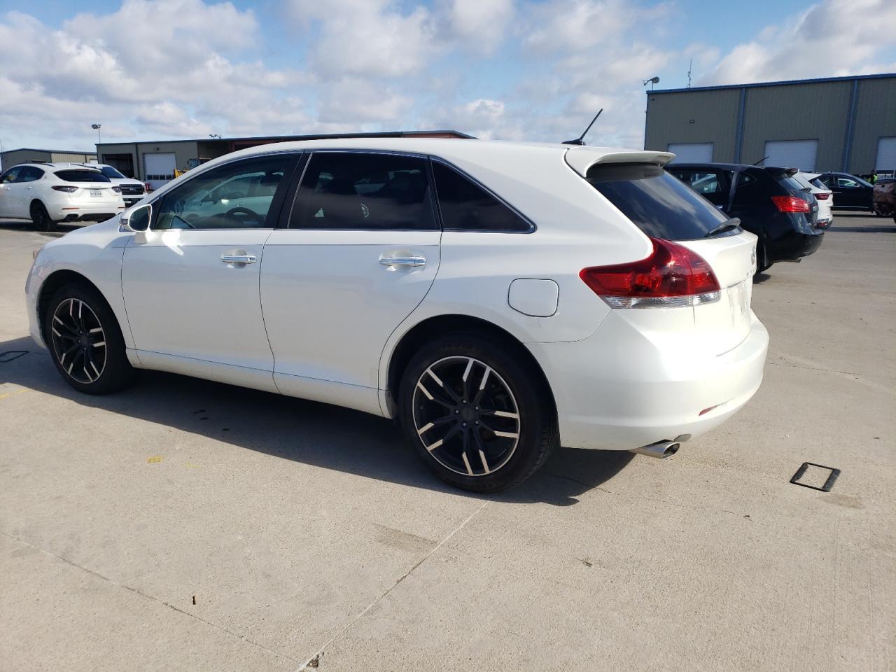 2013 Toyota Venza Le - zdjęcie 2