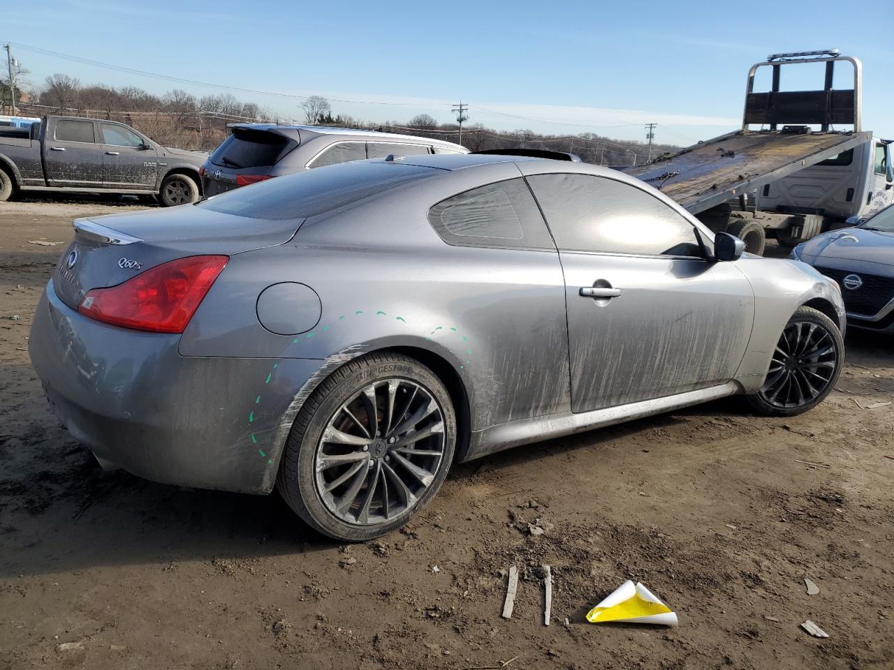 2015 Infiniti Q60 Journey - zdjęcie 3