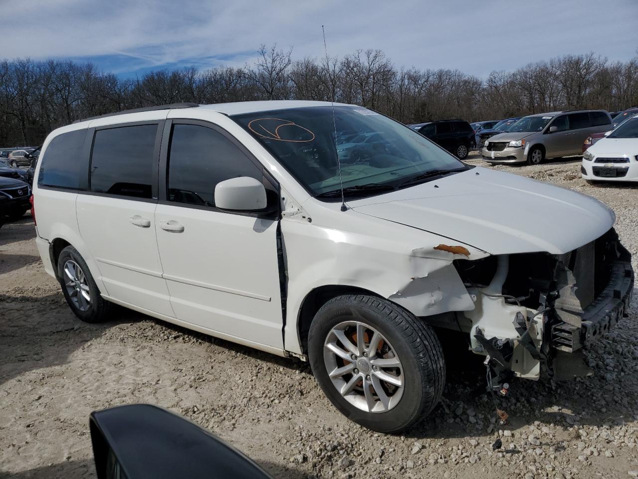 2013 Dodge Grand Caravan Sxt - zdjęcie 4