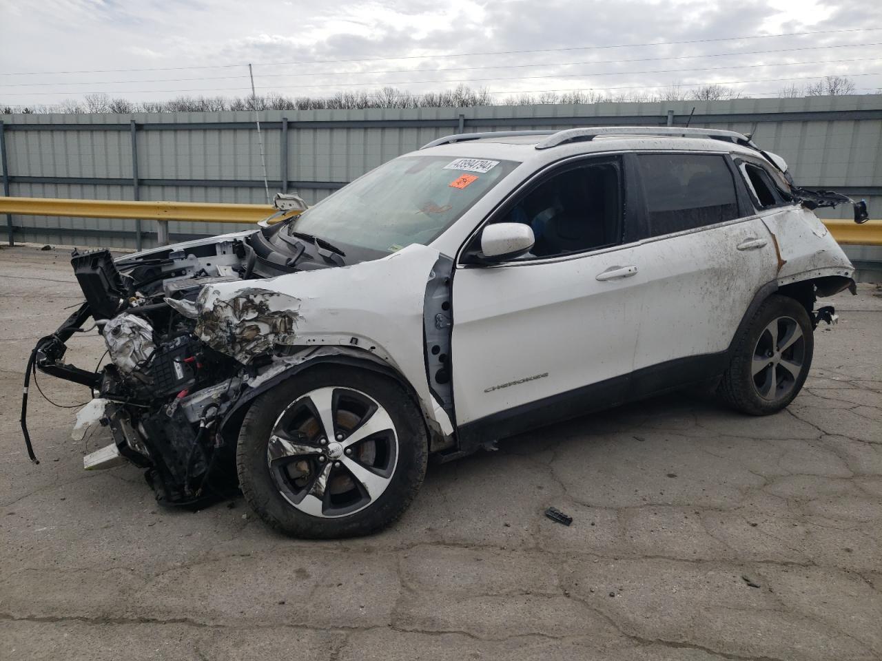 2019 Jeep Cherokee Limited - zdjęcie główne