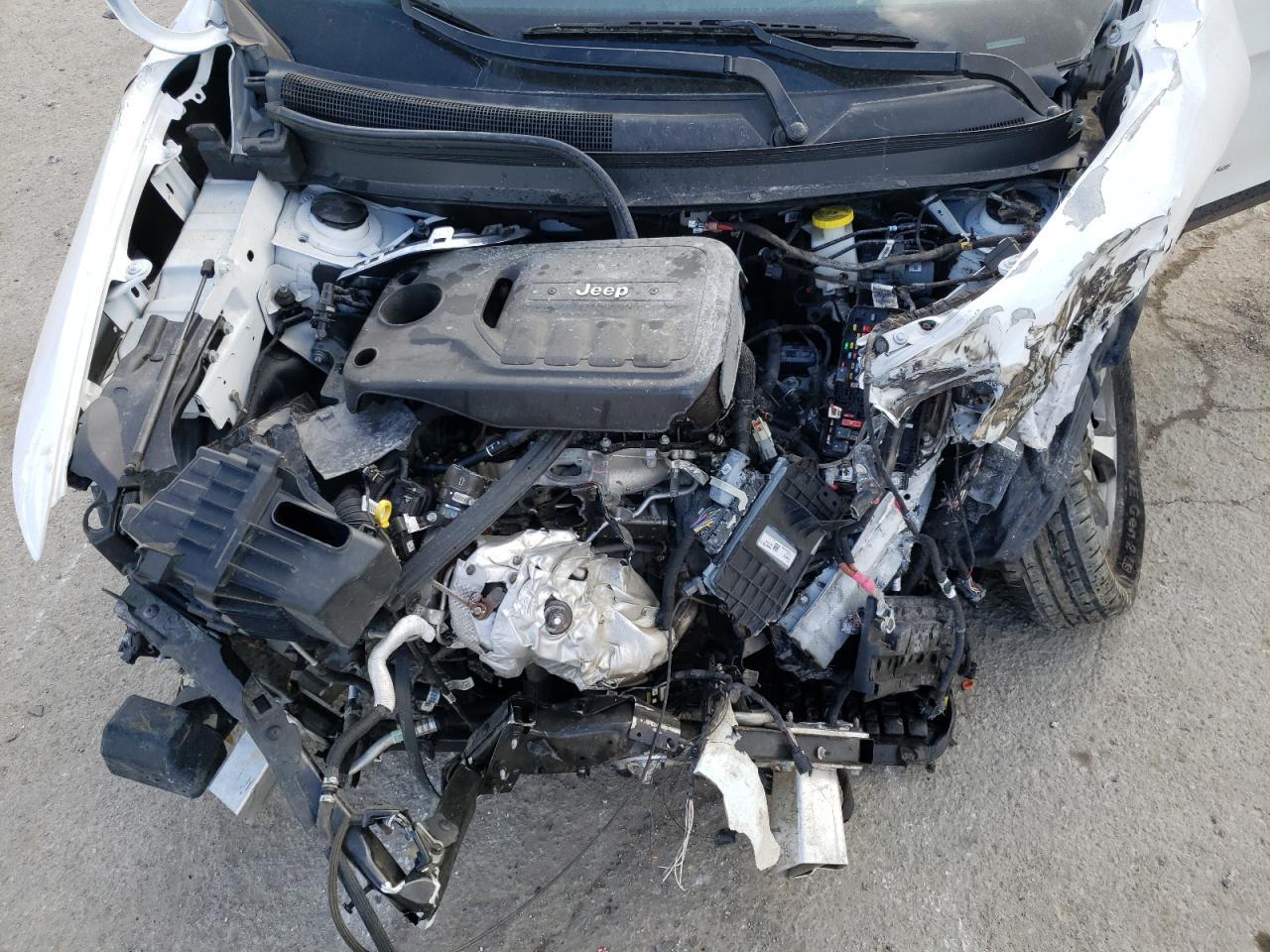 2019 Jeep Cherokee Limited - zdjęcie 11