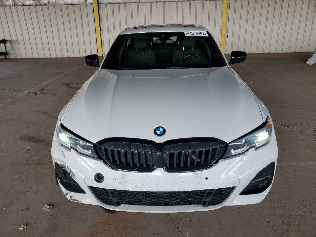 2021 BMW 330E - zdjęcie 5