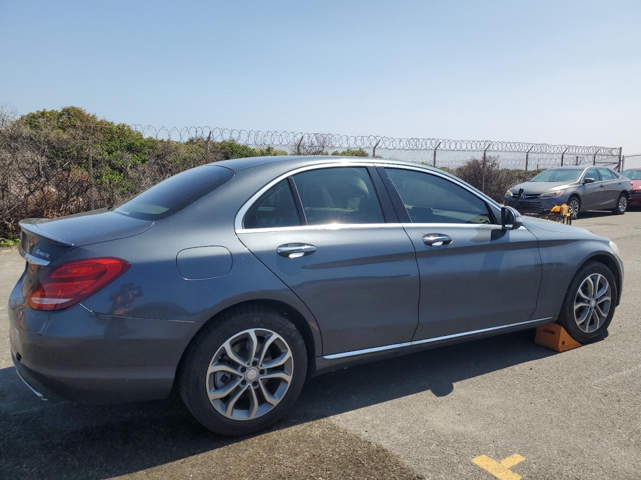 2016 Mercedes-Benz C 300 4Matic - zdjęcie 3