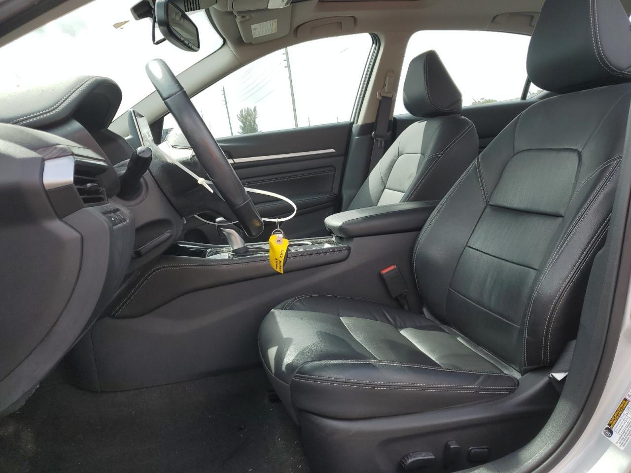 2022 Nissan Altima Platinum - zdjęcie 7