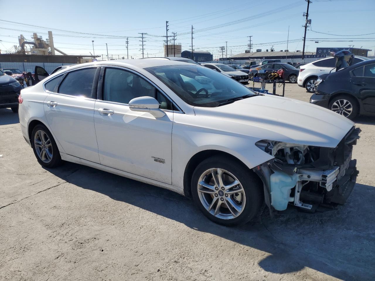 2015 Ford Fusion Titanium Phev - zdjęcie 4